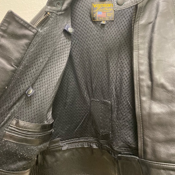 Vans Black Leather Bomber Jacket - Picture 6 of 6